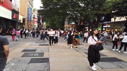 小鹏集团启用全球首条高阶通用人形机器人自动化产线